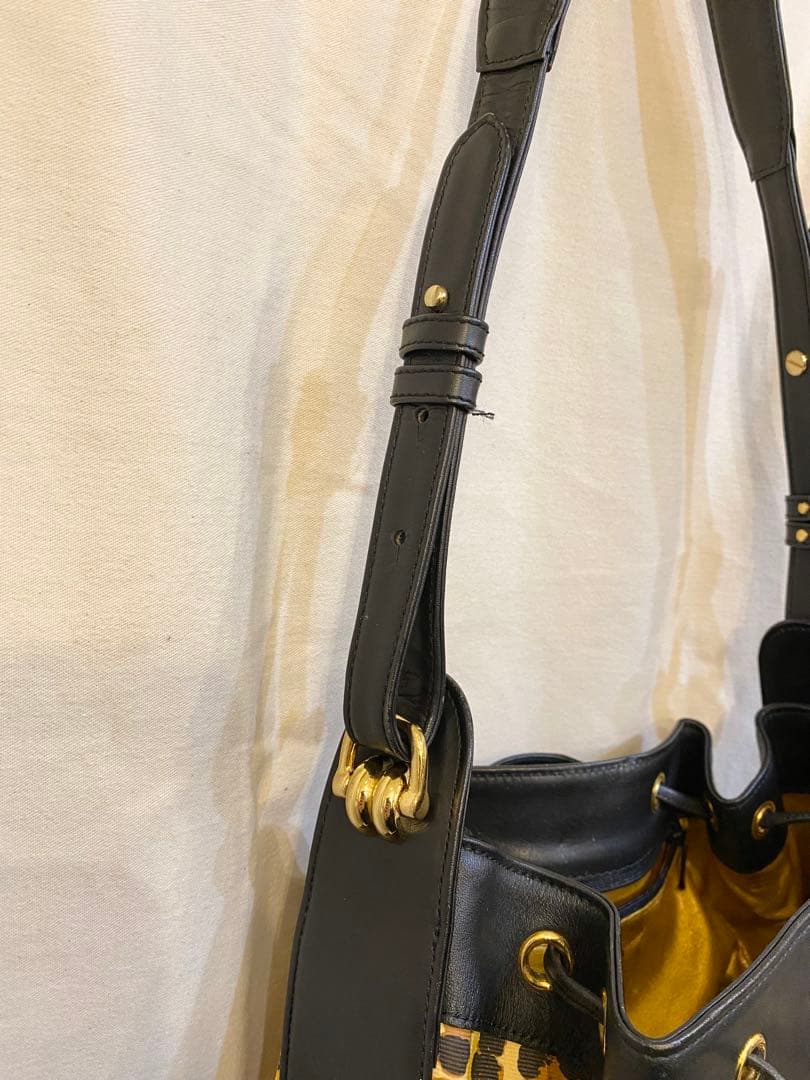 抹*)様 GIANNI VERSACE ショルダーバッグ レオパード柄