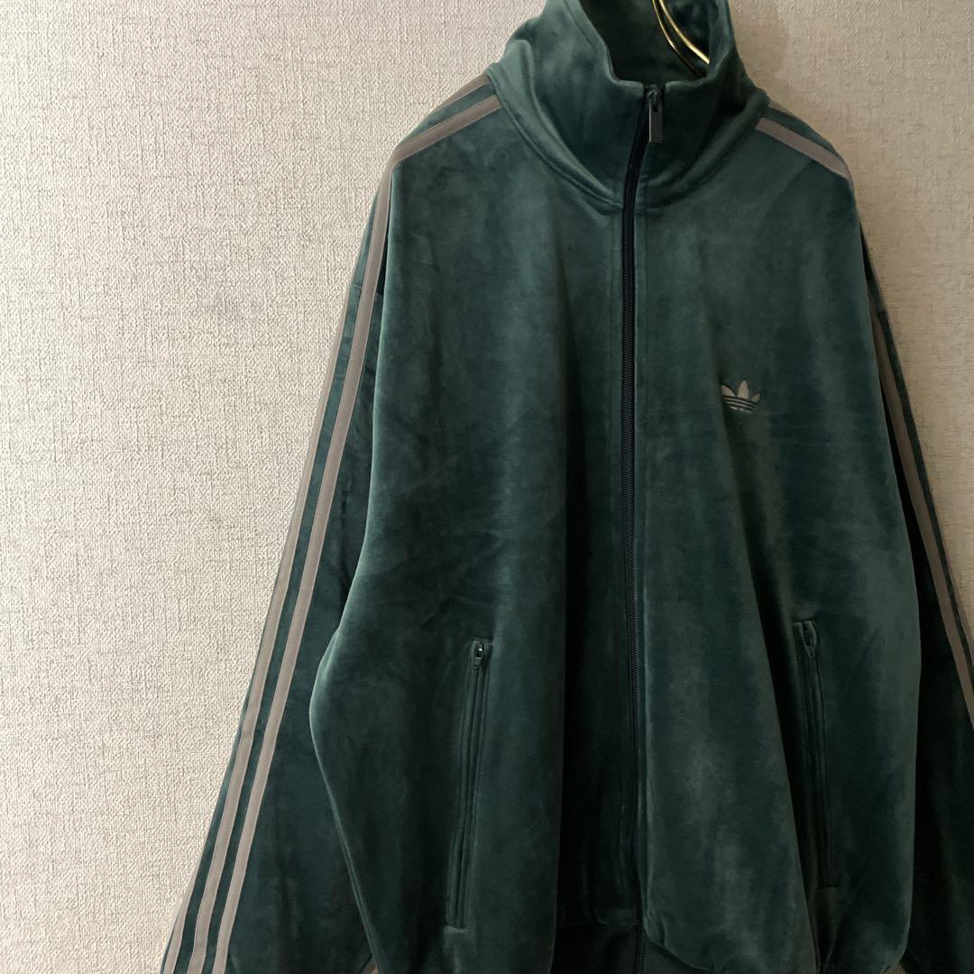 アディダス ファイヤーバード ベロア トラックトップ ジャージ グリーン