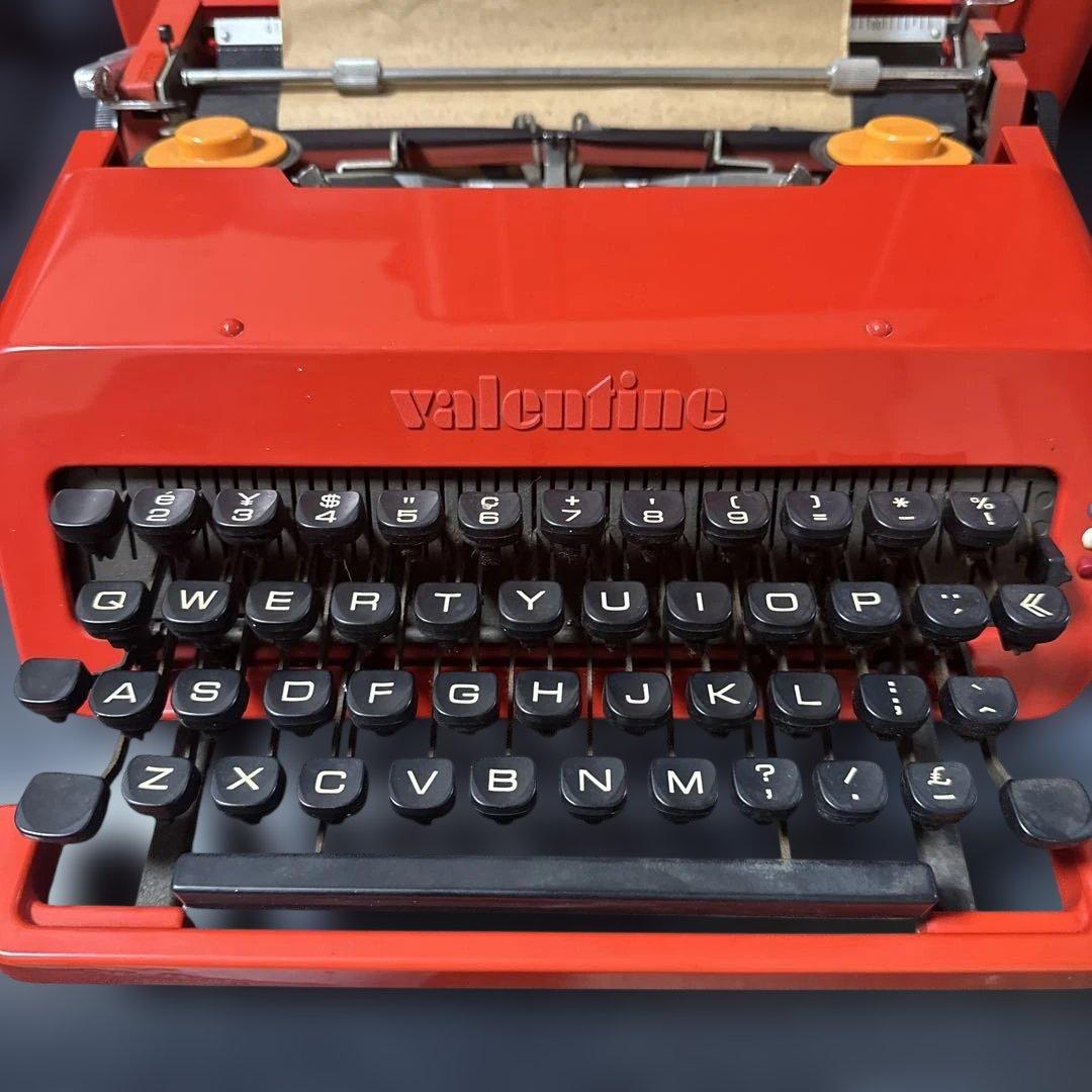 Olivetti オリベッティValentineタイプライター 赤バケツ　現状品