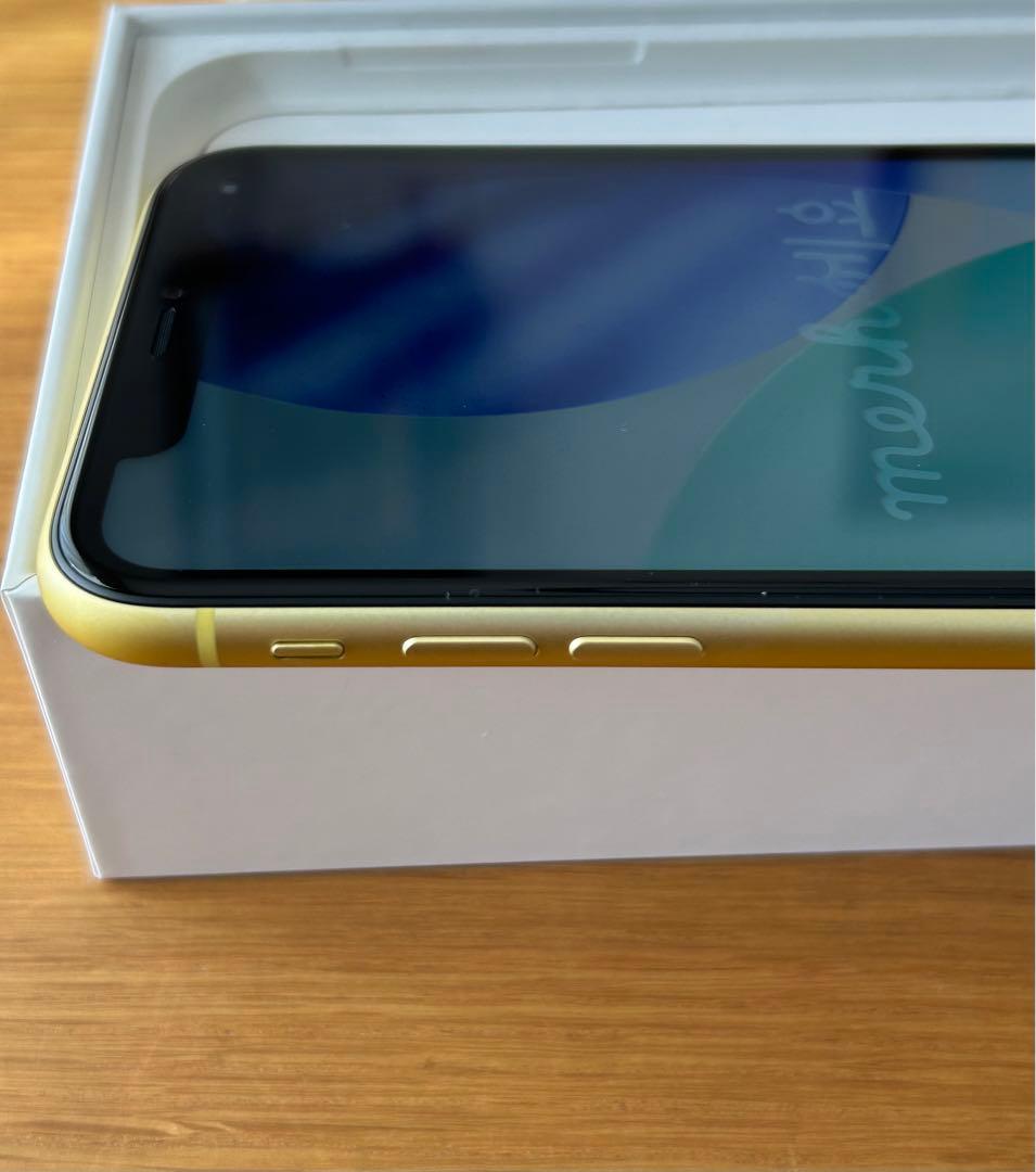 iPhone 11 バッテリー 88% 64GB イエロー
