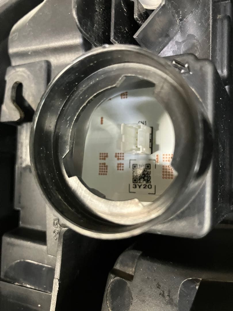 ♦︎ダイハツ★タントカスタムLA600S右純正テールランプ★インナーメッキ★