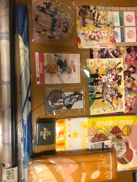 バンドリ　ハローハッピーワールド　グッズ