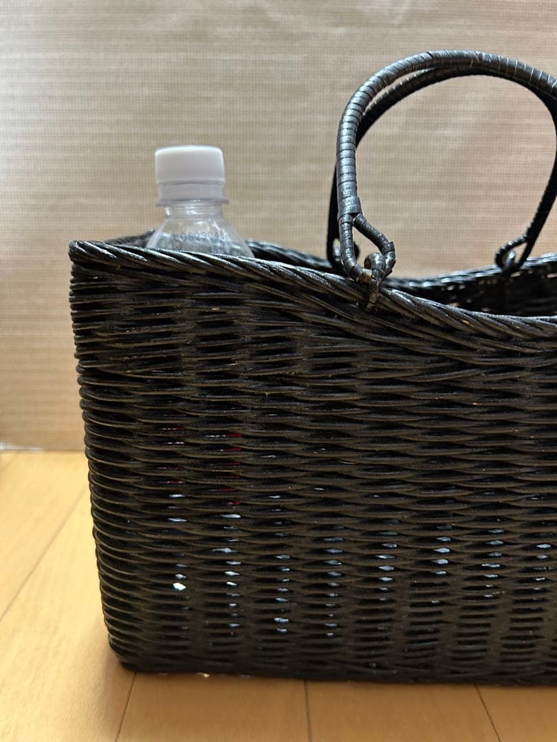 りりな　かごバッグ