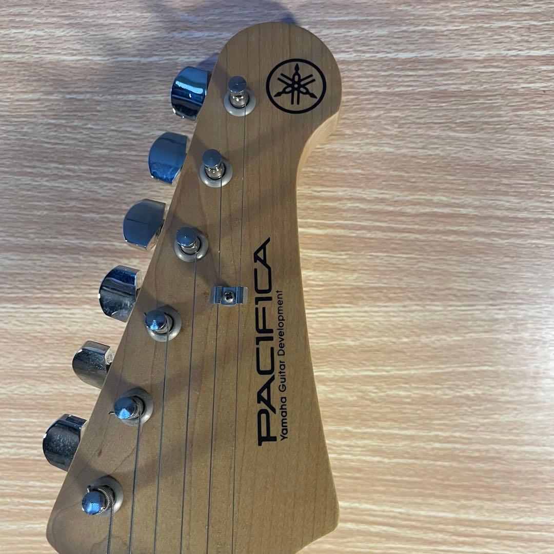 Yamaha PACIFICA PA012 青エレキギター