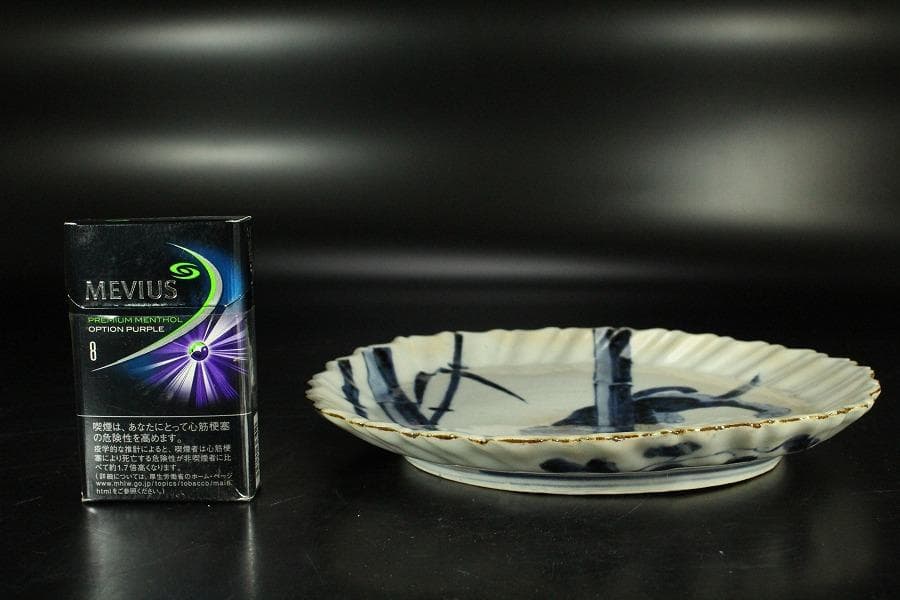 古美術 青花 染付 竹虎絵 皿 藍柿 古伊万里(K-YC553)