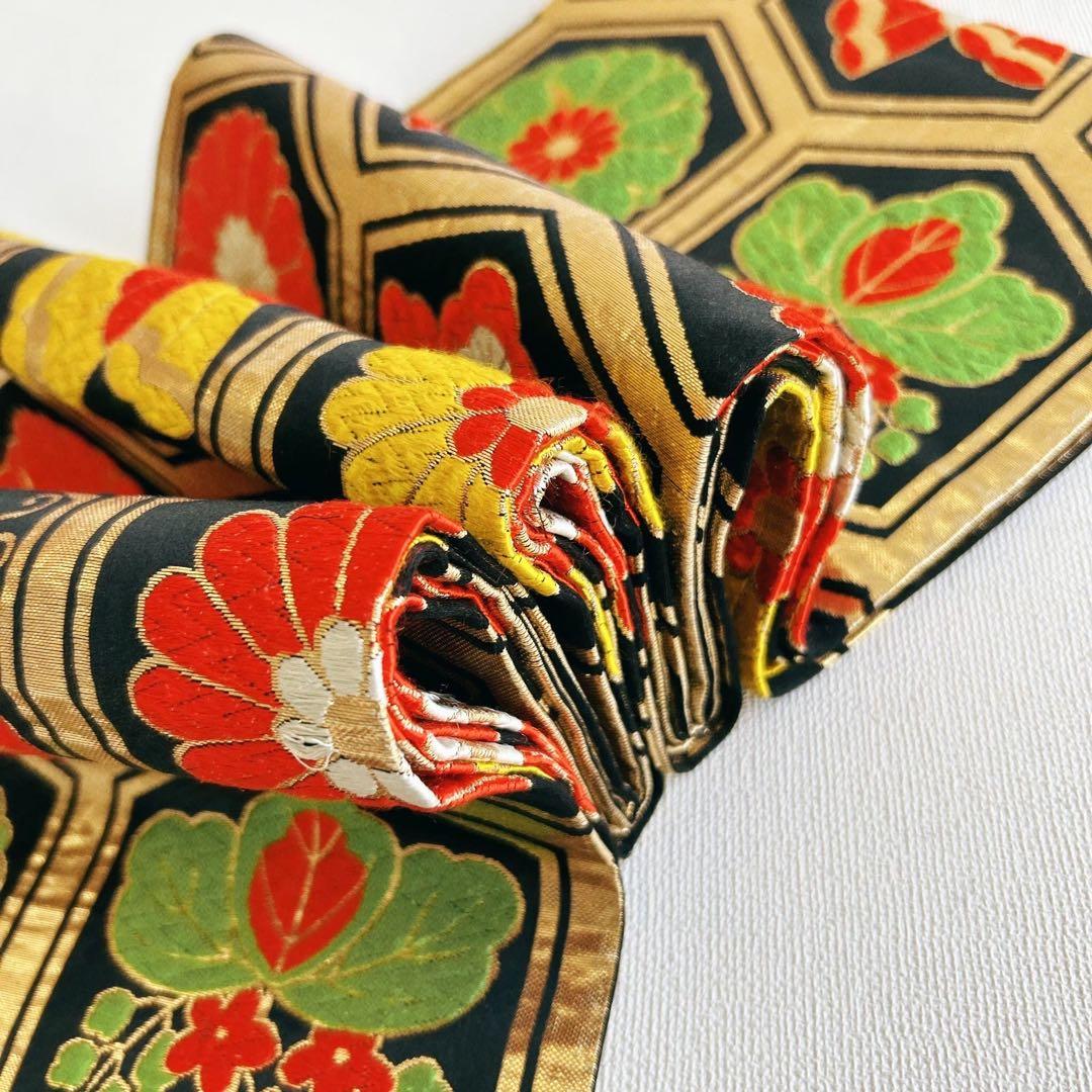 セット　七五三７歳女の子　着物＆帯＆簡単半衿＆小物　豪華刺繍　みかん色金銀刺繍桜