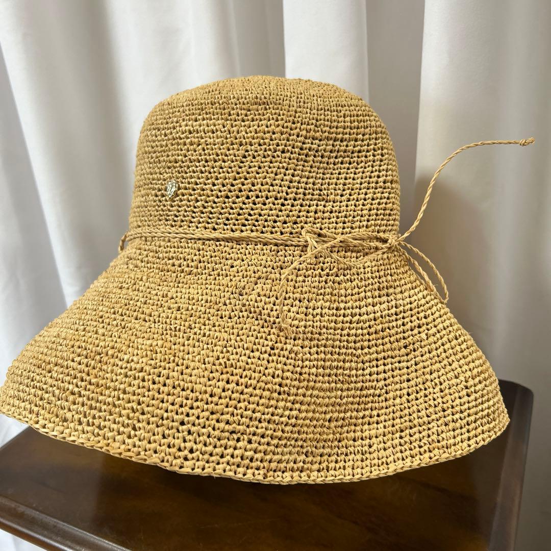 ヘレンカミンスキー 麦わら帽子 ラフィアハット　ロゴ金具 ナチュラル