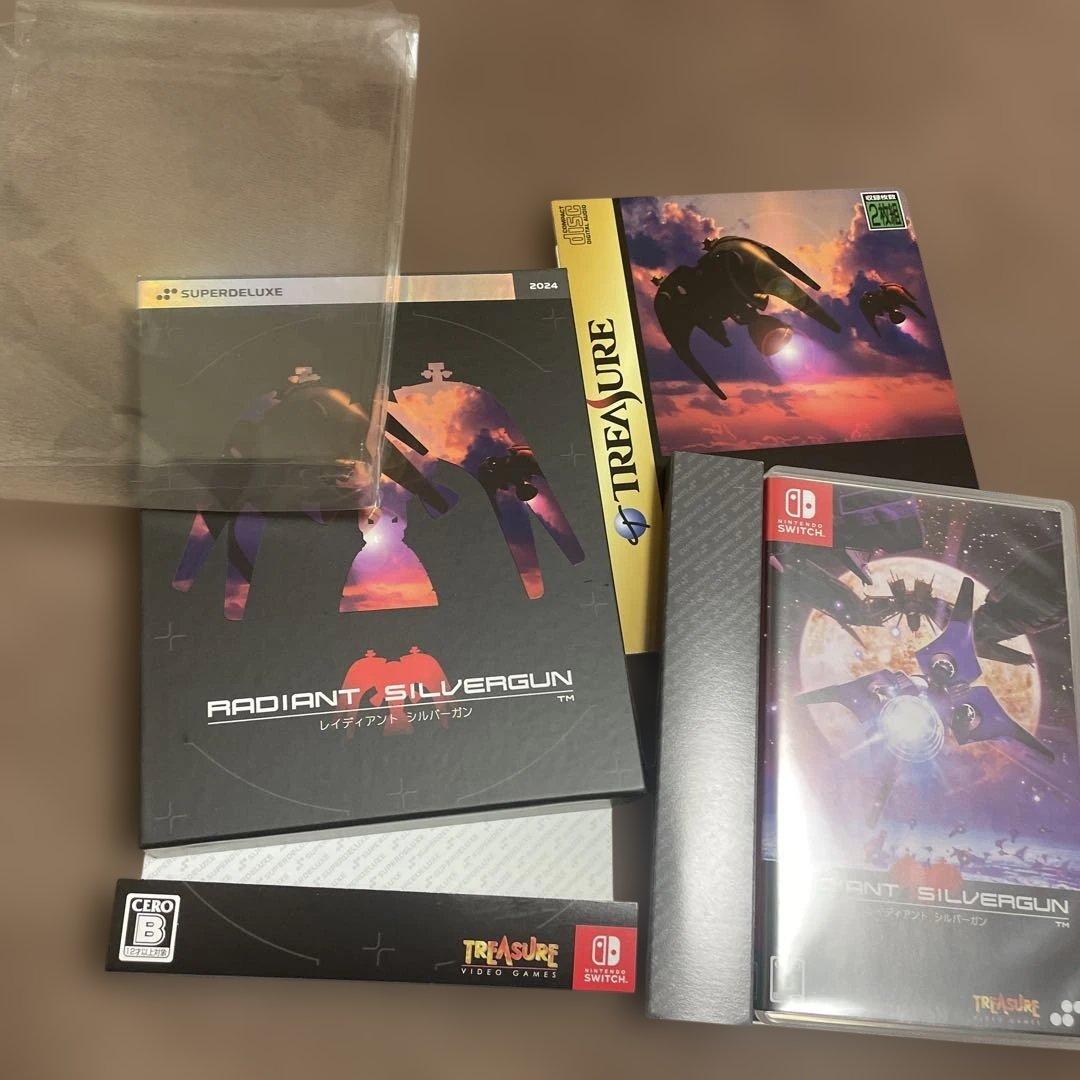Switch レイディアント シルバーガン COLLECTOR'S BOX