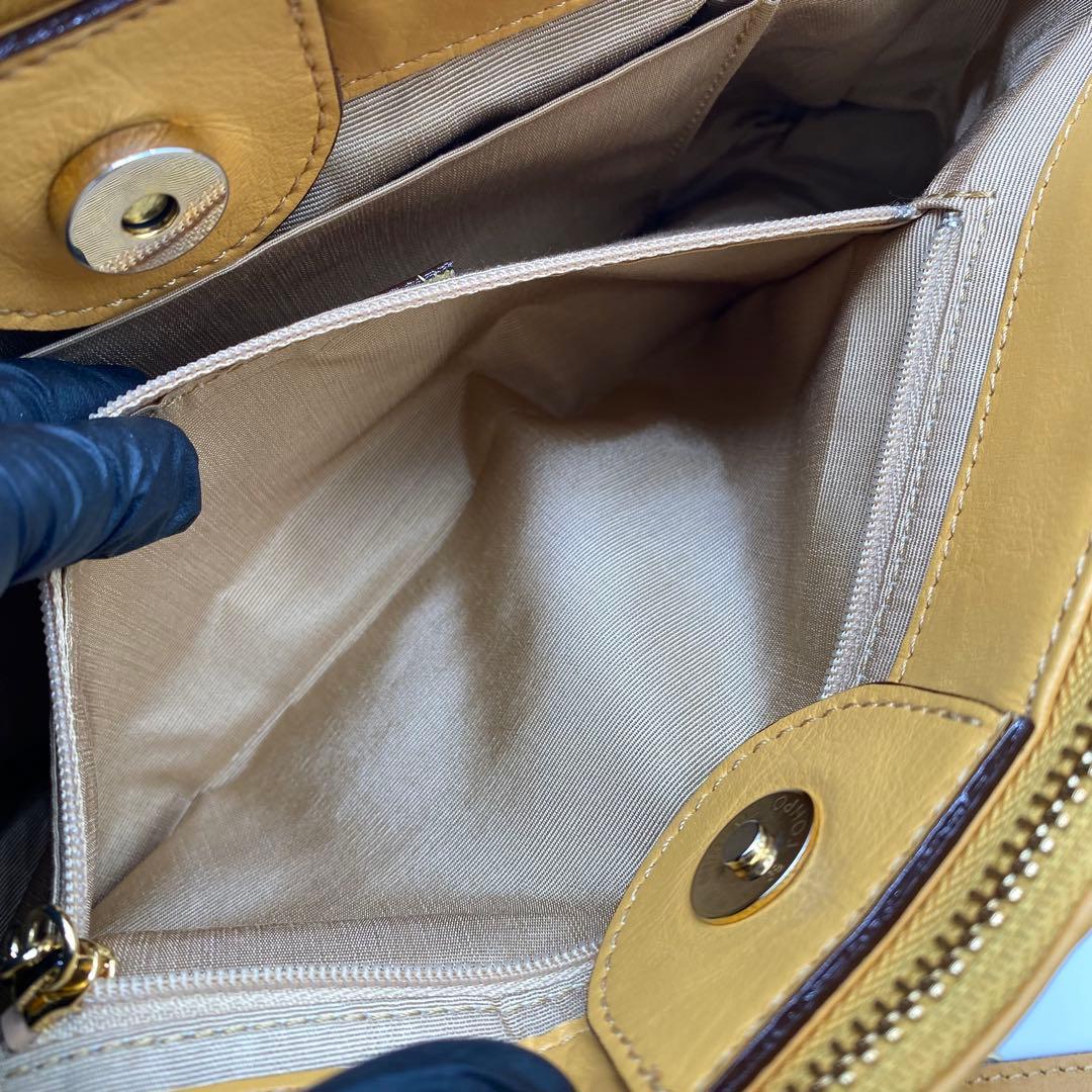 【美品】ロベルタディカメリーノ ショルダーバッグ ミヌエット ハニーイエロー