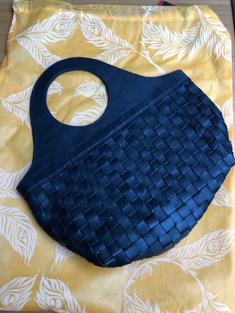 CUNE×robita レザー丸ハンドルバック