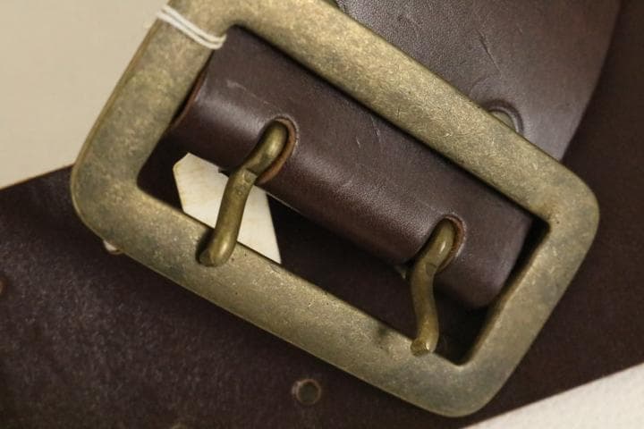 こ*り様 ラスト１点！　超希少！【新品】☆ビューティービースト：幅広　レザー　ベ