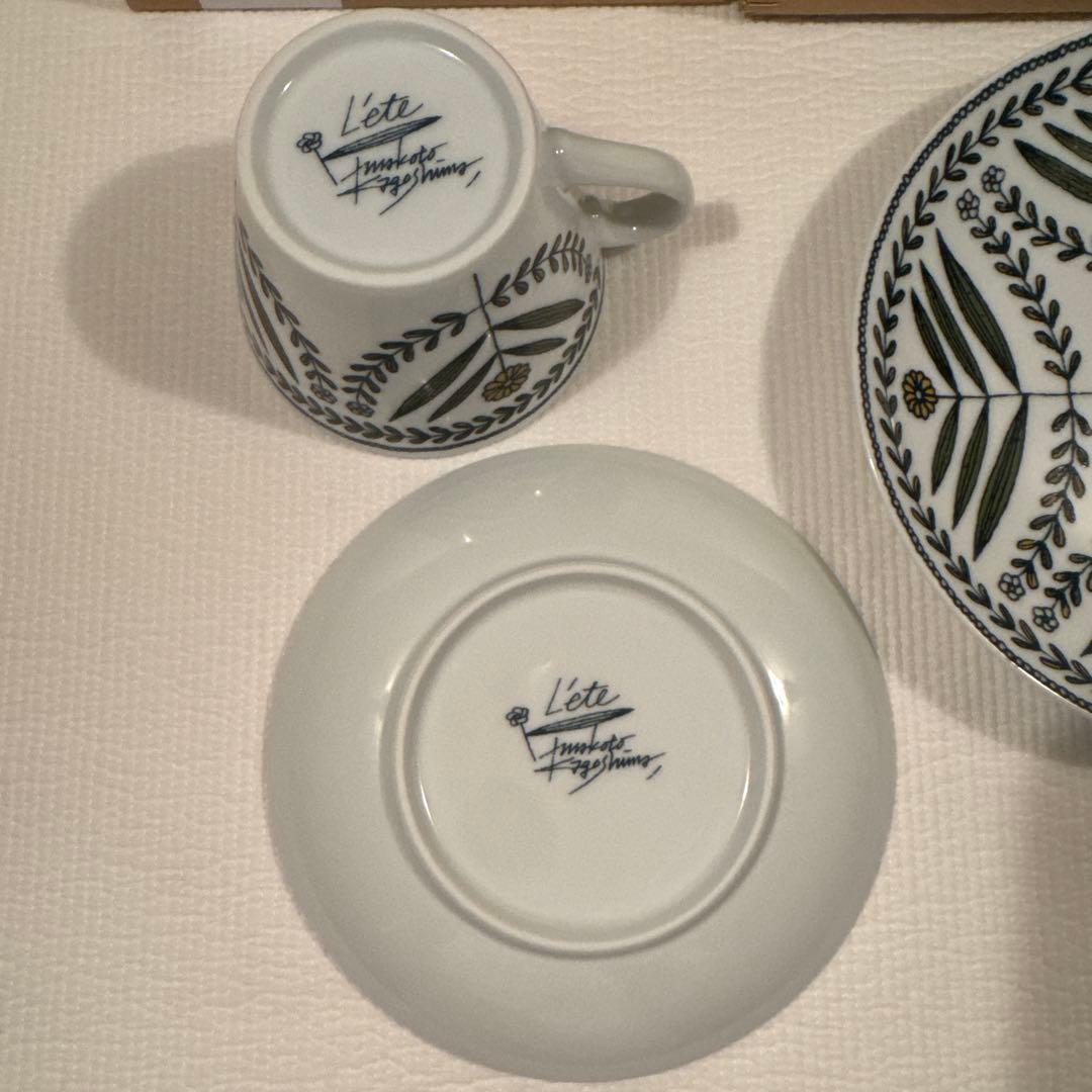 鹿児島睦 カップ＆ソーサー・ケーキプレート　セット