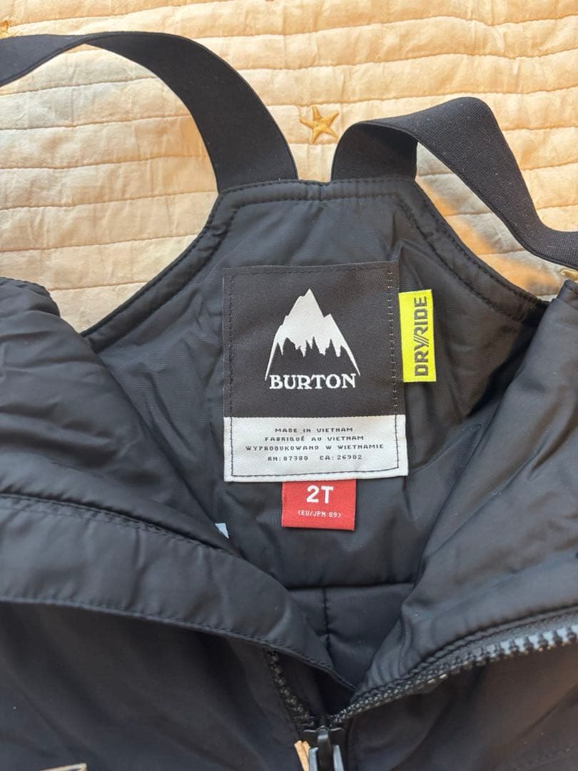 【新品未使用】BURTON ビブパンツ　キッズ　2T
