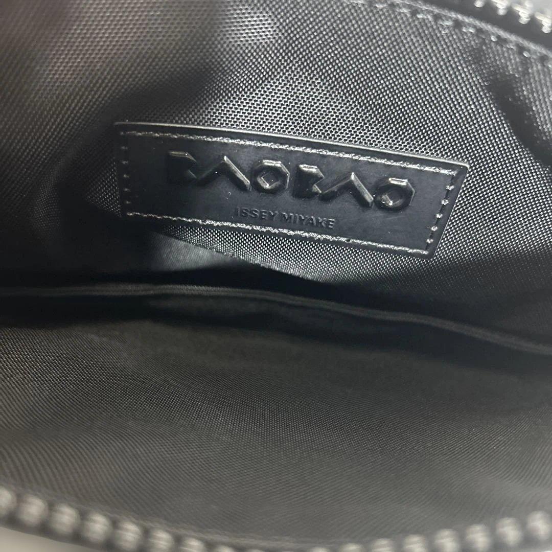 未使用品✨ BAOBAO ISSEY MIYAKE イッセイミヤケ クラッチ