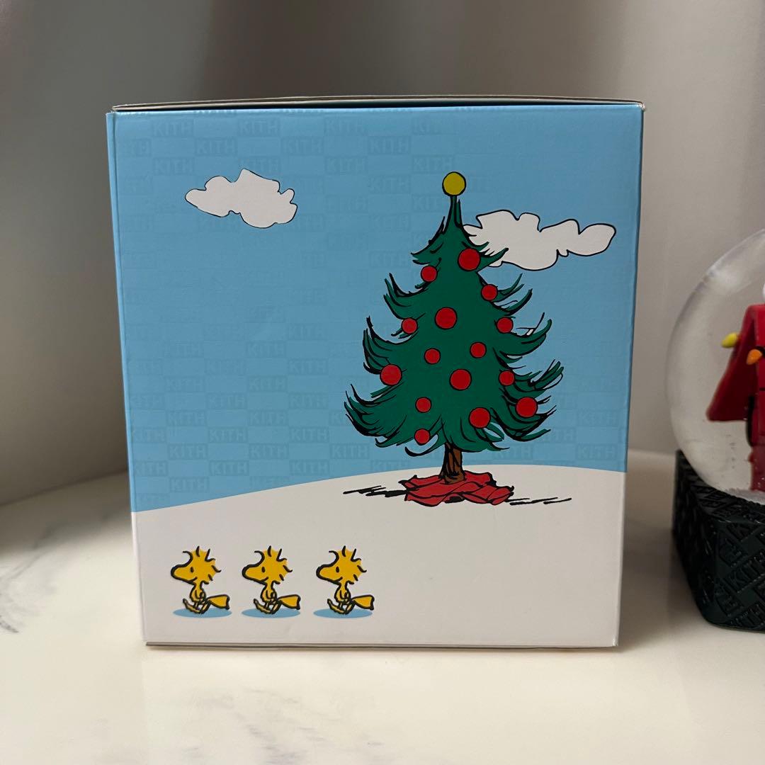 SNOOPY × KITH コラボ　スノードーム