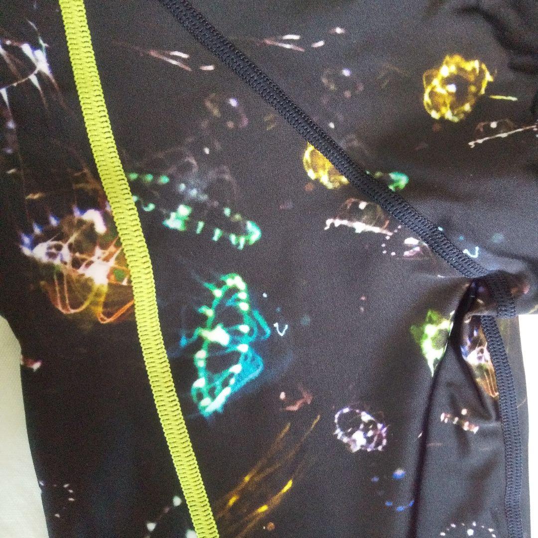 新品 Speedoスピード 競泳水着 Ｍ クラゲ柄 黒 ENDURANCE