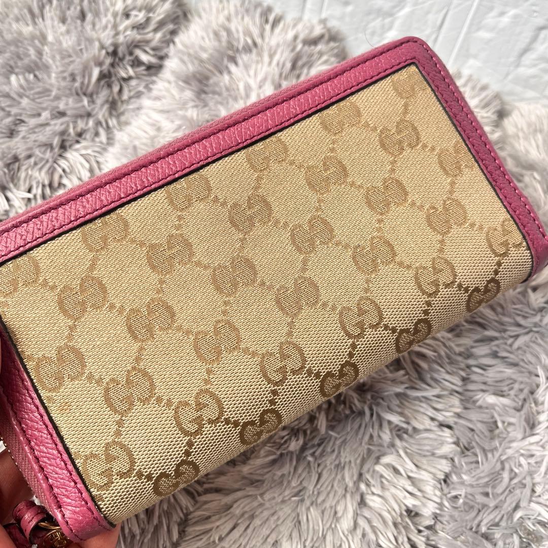 良品✨GUCCI ラウンドジップ　GGキャンバス ラパープル　長財布　ロゴ金具