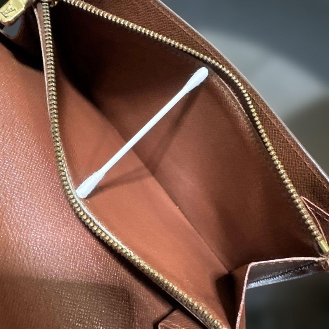 ⑦☆良品☆フラットタイプ♪サラ長財布