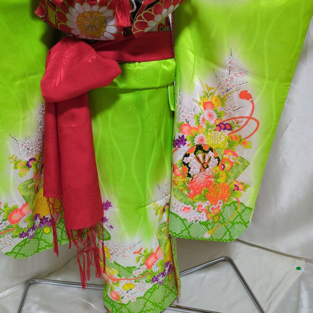 七五三　７歳用 昭和レトロ　鮮やか着物　小物一式付き