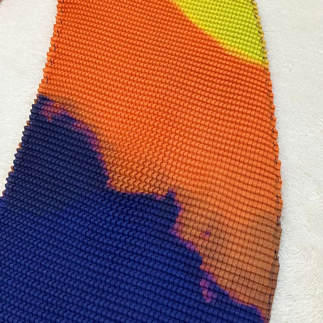 24AW me ISSEY MIYAKE ライトエフェクト ストレッチプリーツ