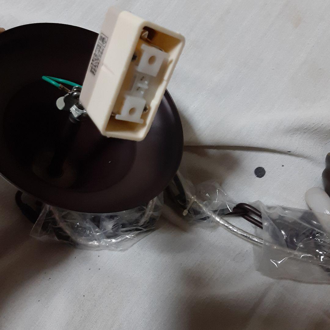 新品同様◆高級ブロンズベル　シャンデリア◆ヨーロッパスタイル◆天井照明 3灯