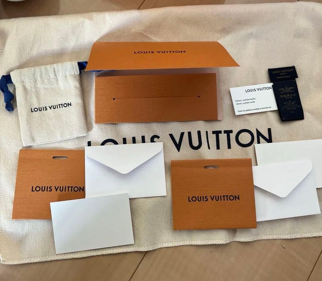 Louis Vuitton M59217 アルマ BB エピ スカーフなし