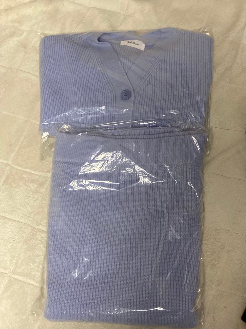 ダークグレー ダブルブレストジャケットとカーディガンセット