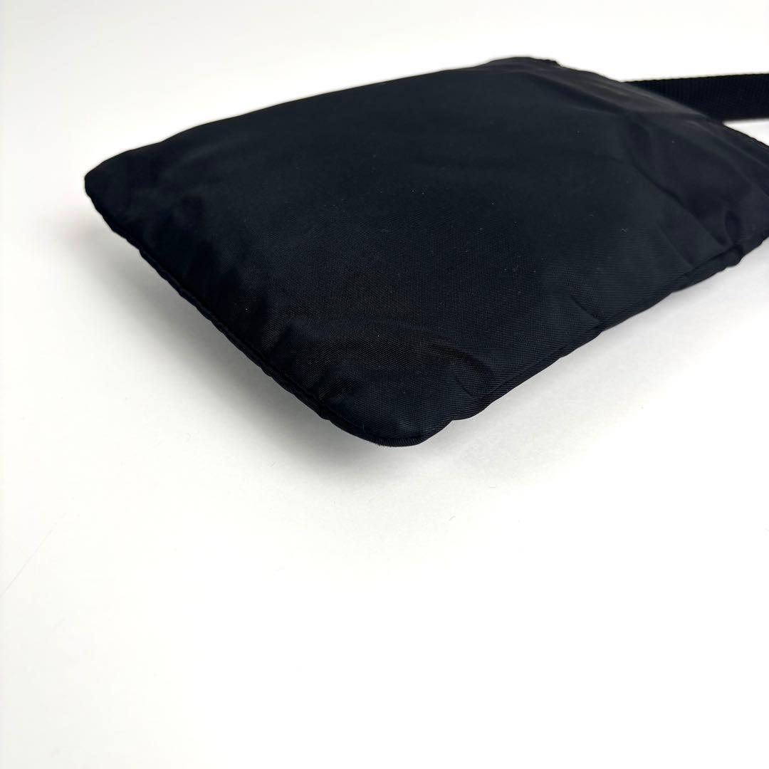 極美品 PRADA プラダ ミニショルダーバッグ サコッシュ ナイロン レザー