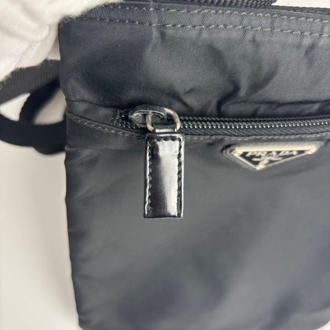 極美品 PRADA プラダ ミニショルダーバッグ サコッシュ ナイロン レザー