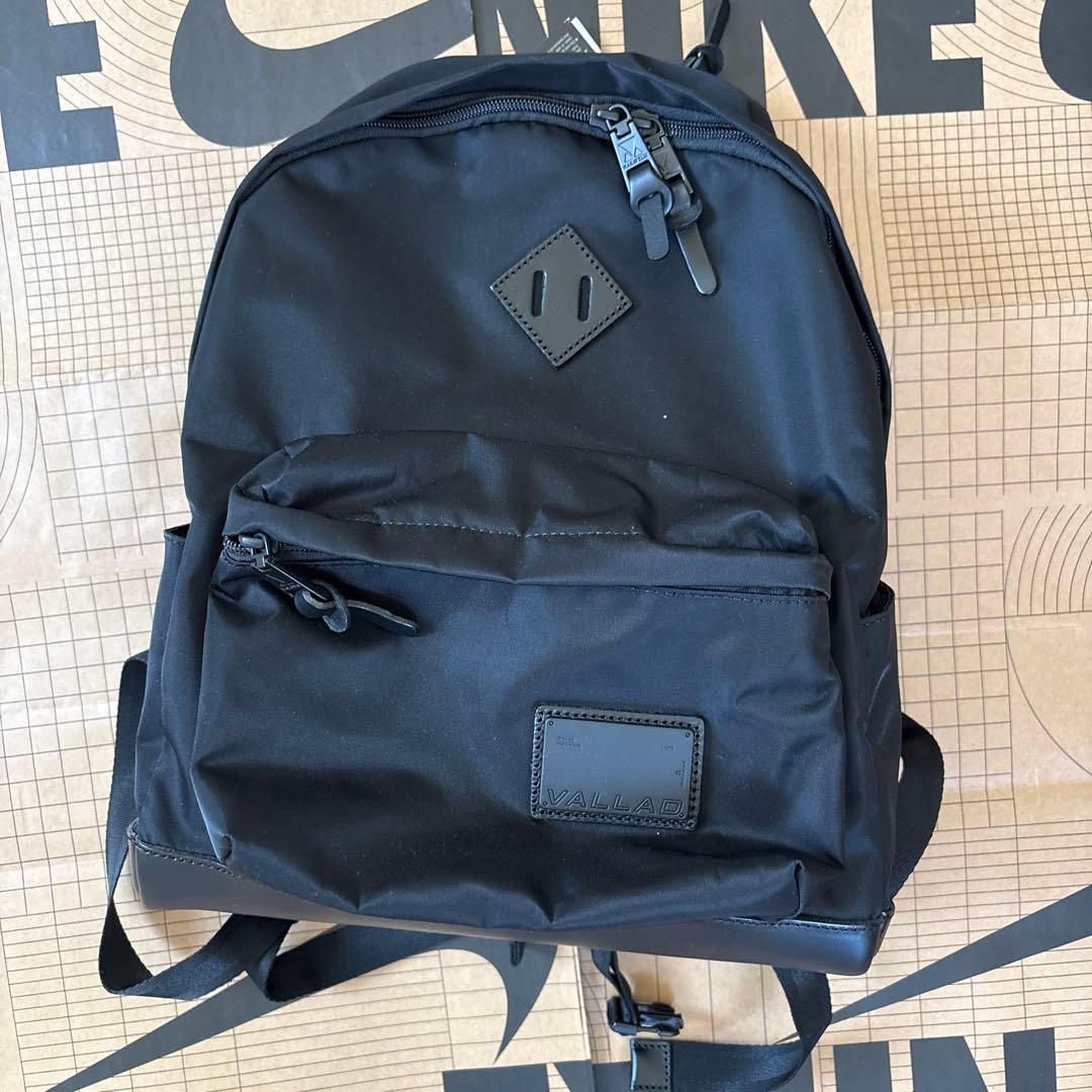 VALLAD × MAKAVELIC DAYPACK リュック