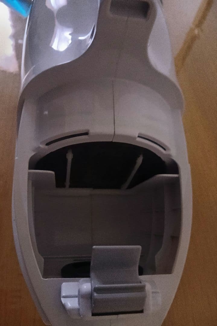 日立コンパクトハンディタイプ こまめちゃんブルー 15年製 PV-H23-A