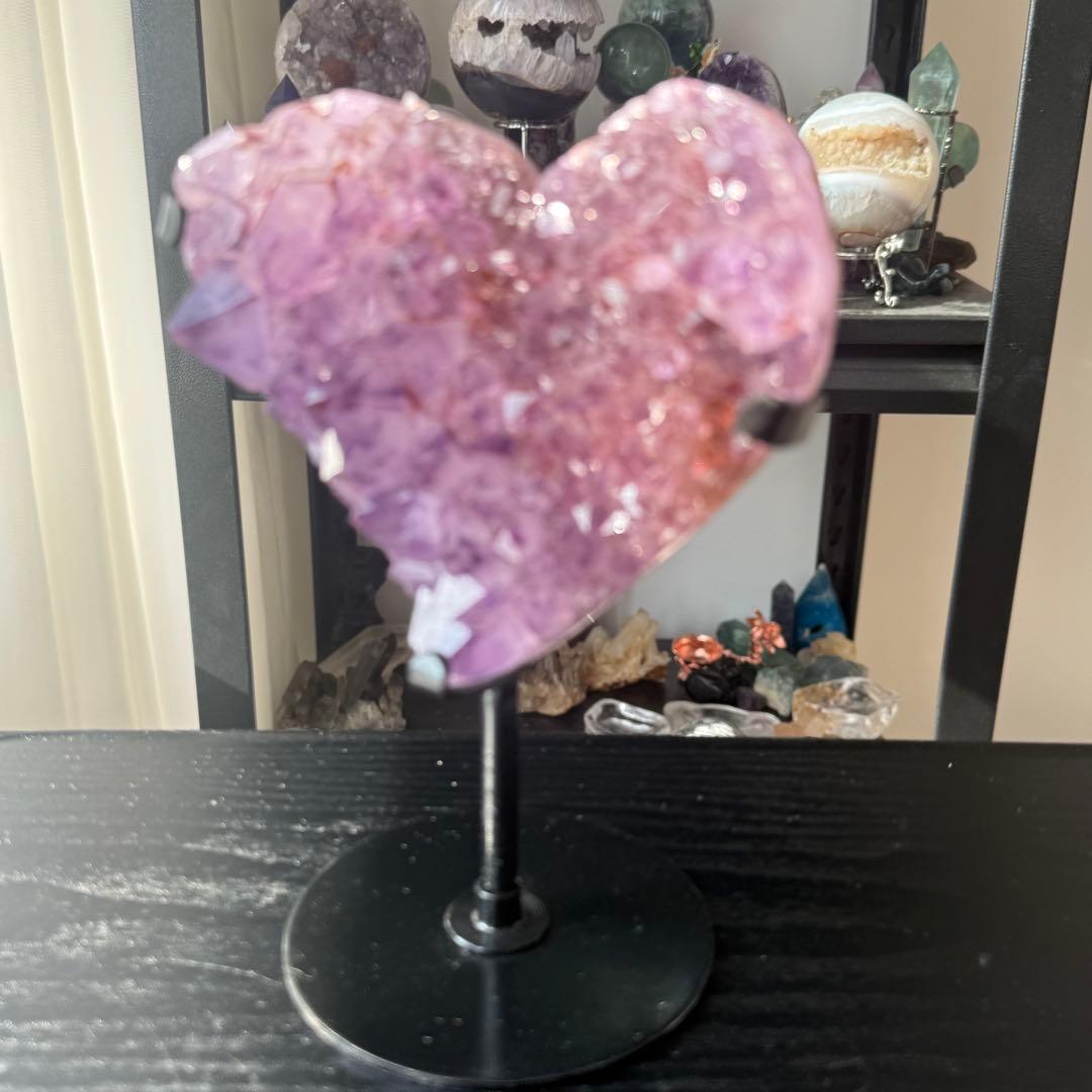 天然石タイチンルチルクォーツ共生アメジストのハート　置物NO.010913