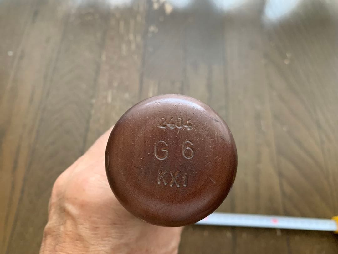 ジャイアンツ　巨人　坂本勇人 実使用バット靴べらL