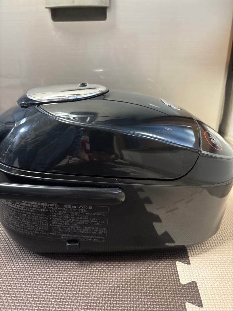 [倉庫処分セール]象印 圧力IH炊飯ジャー NP-ZX10-2022年製