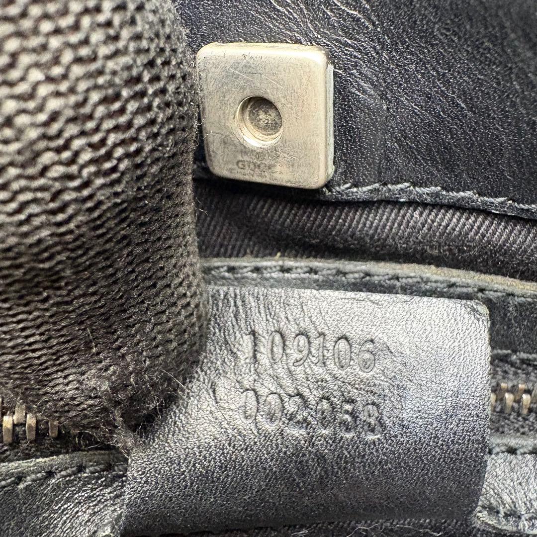 031 美品 GUCCI ショルダーバッグ 斜めがけ GGキャンバス g7