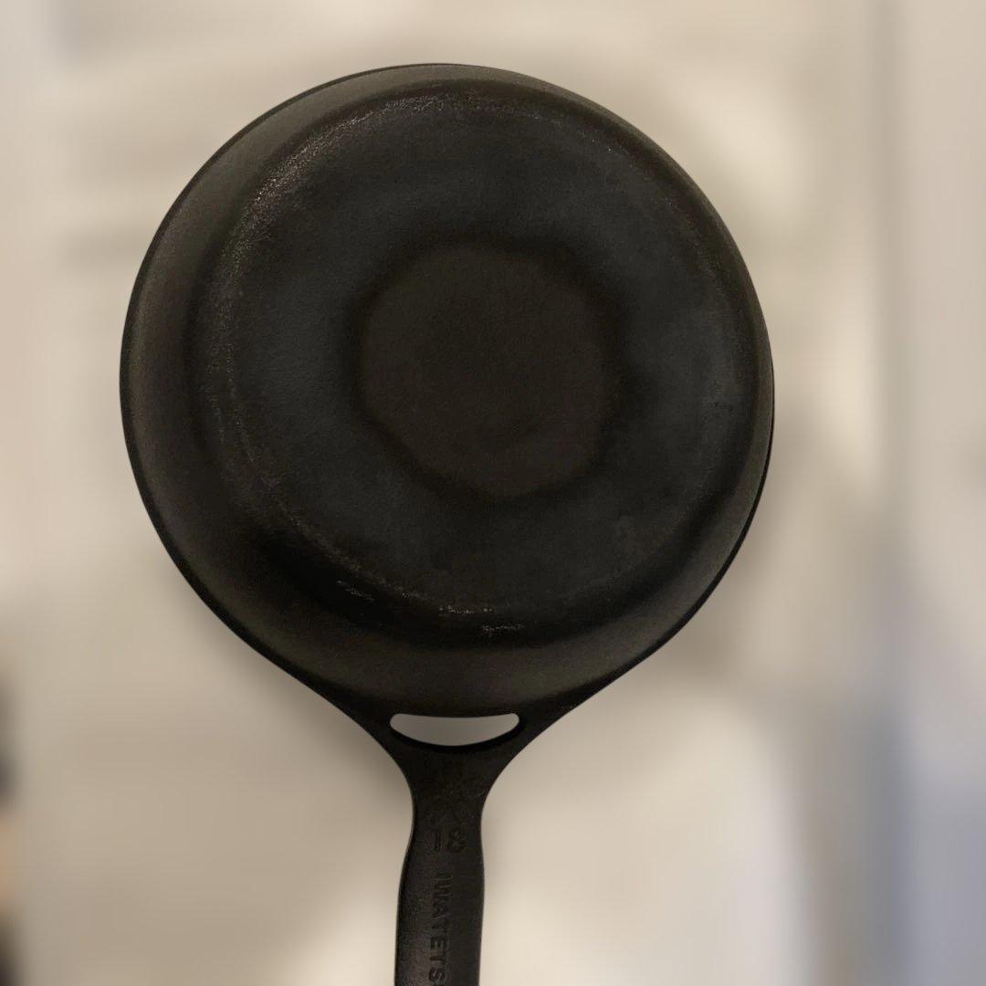 岩鉄鉄器　ダクタイルパン　18cm