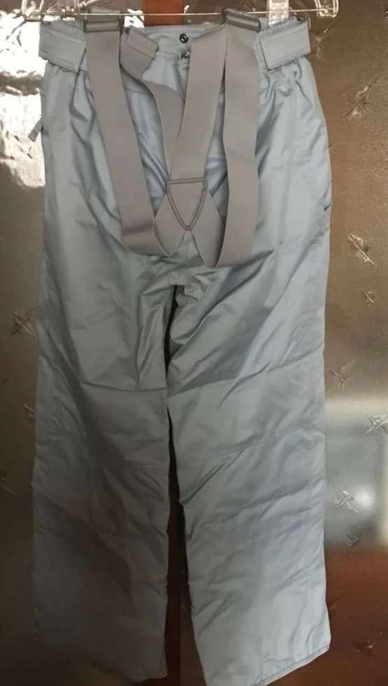 スポーツオーソリティ スキーウェア スノボウエア ウインタースポーツ 上下セット