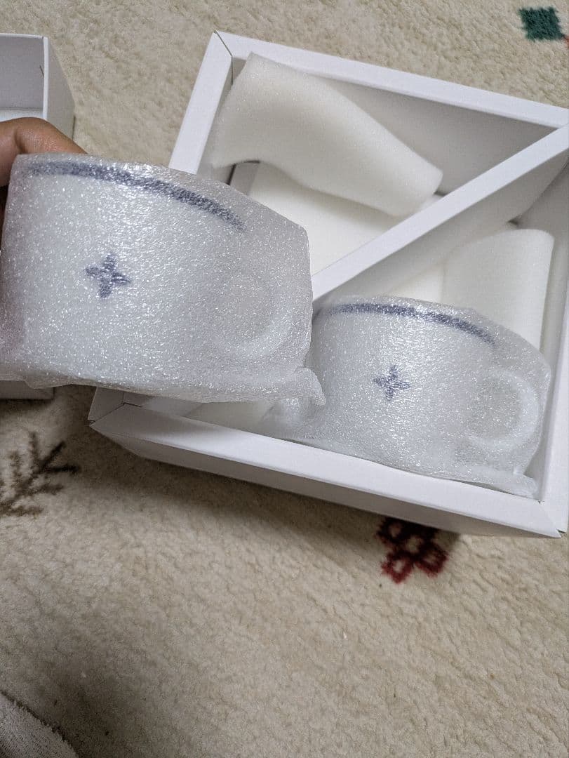 ルイヴィトン カップ&ソーサー モノグラム フラワータイル 新品