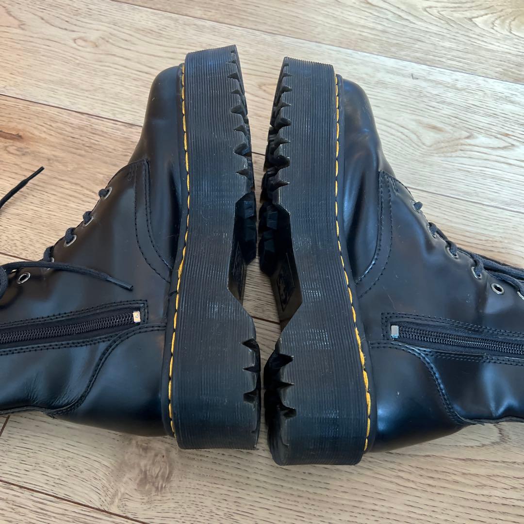 ドクターマーチン　厚底ブーツ