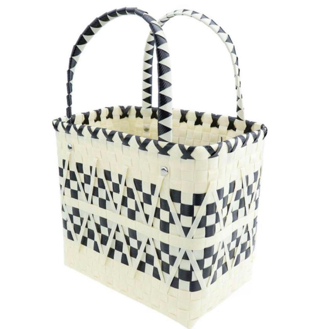 【新品・未使用】マルニマーケット　ステンシルバック　かごバック　ホワイト