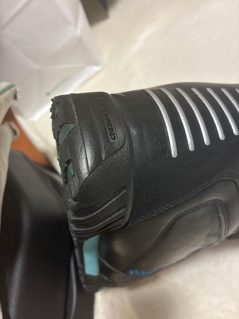 YONEX RELISH BOA 27.5㎝ スノボブーツ　レディース