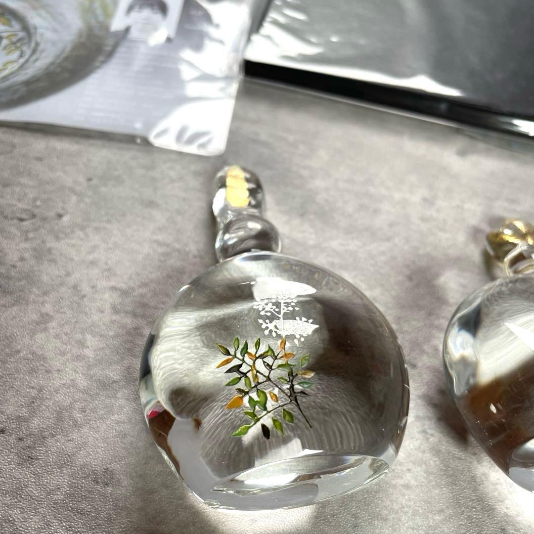 金津沙矢香さん　ガラス　お雛様