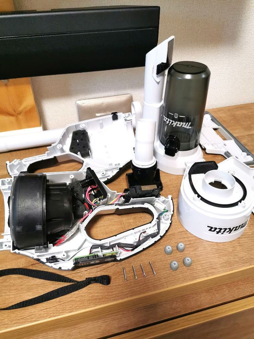 【美品】最上位機種 マキタサイクロン掃除機　CL286FD18V　本体のみ