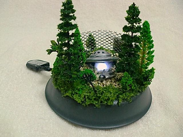 UFOジオラマシリーズ　ロズウェル事件　スモールサイズ