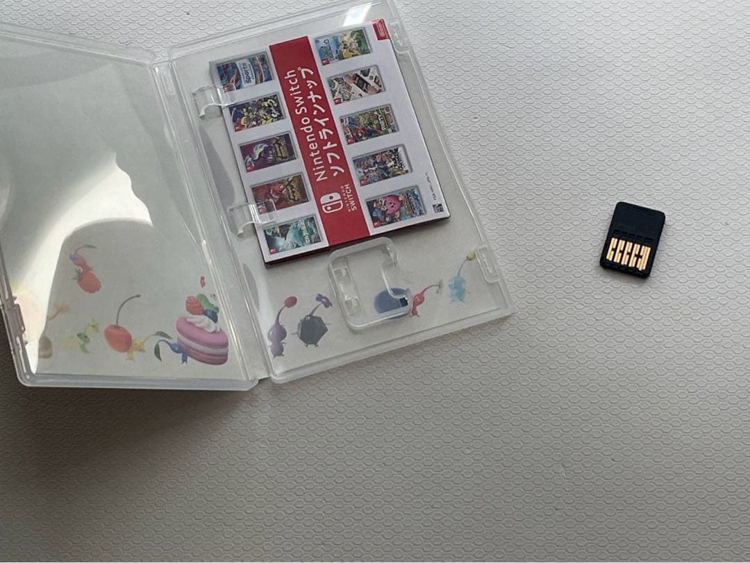 【値下げ中】PIKMIN 1+2 3 4 3個セット　Switchカセット