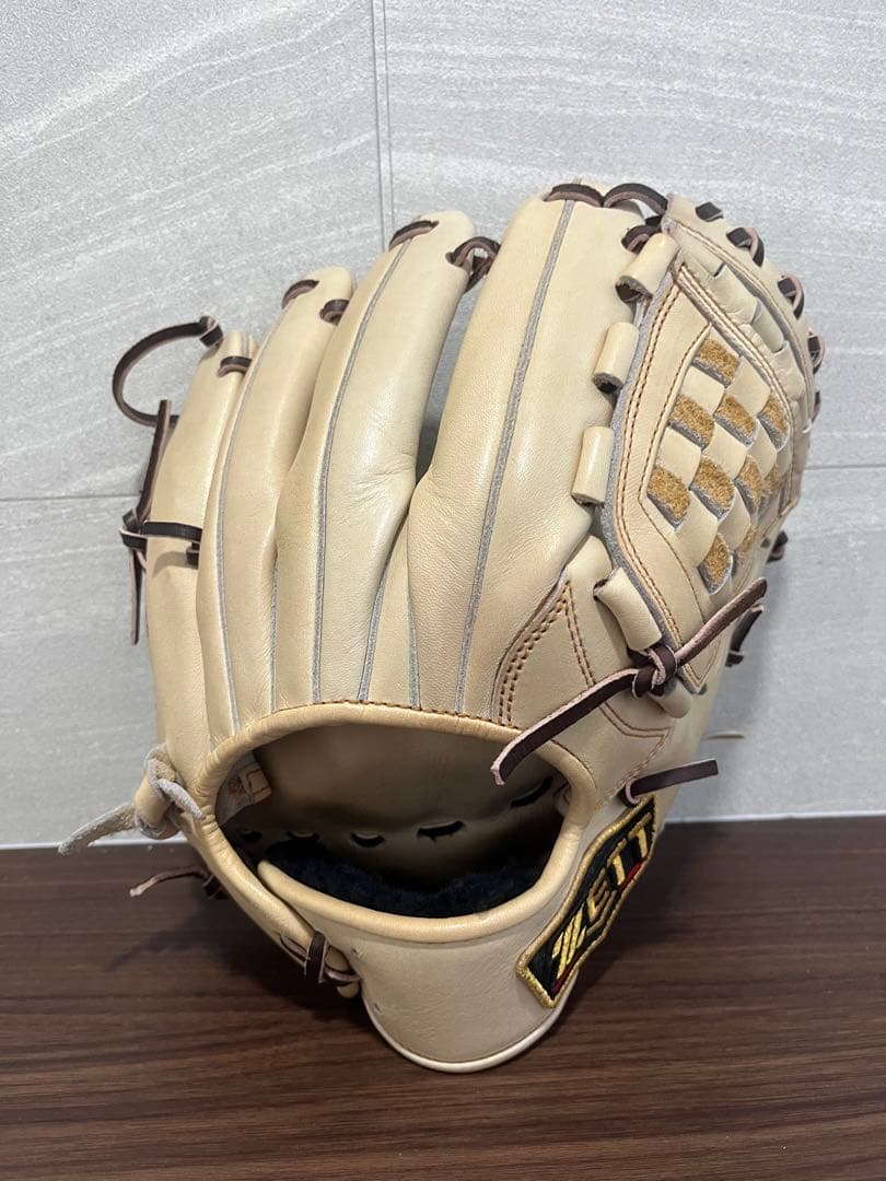 ZETT PROSTATUS 軟式グローブ クリーム色