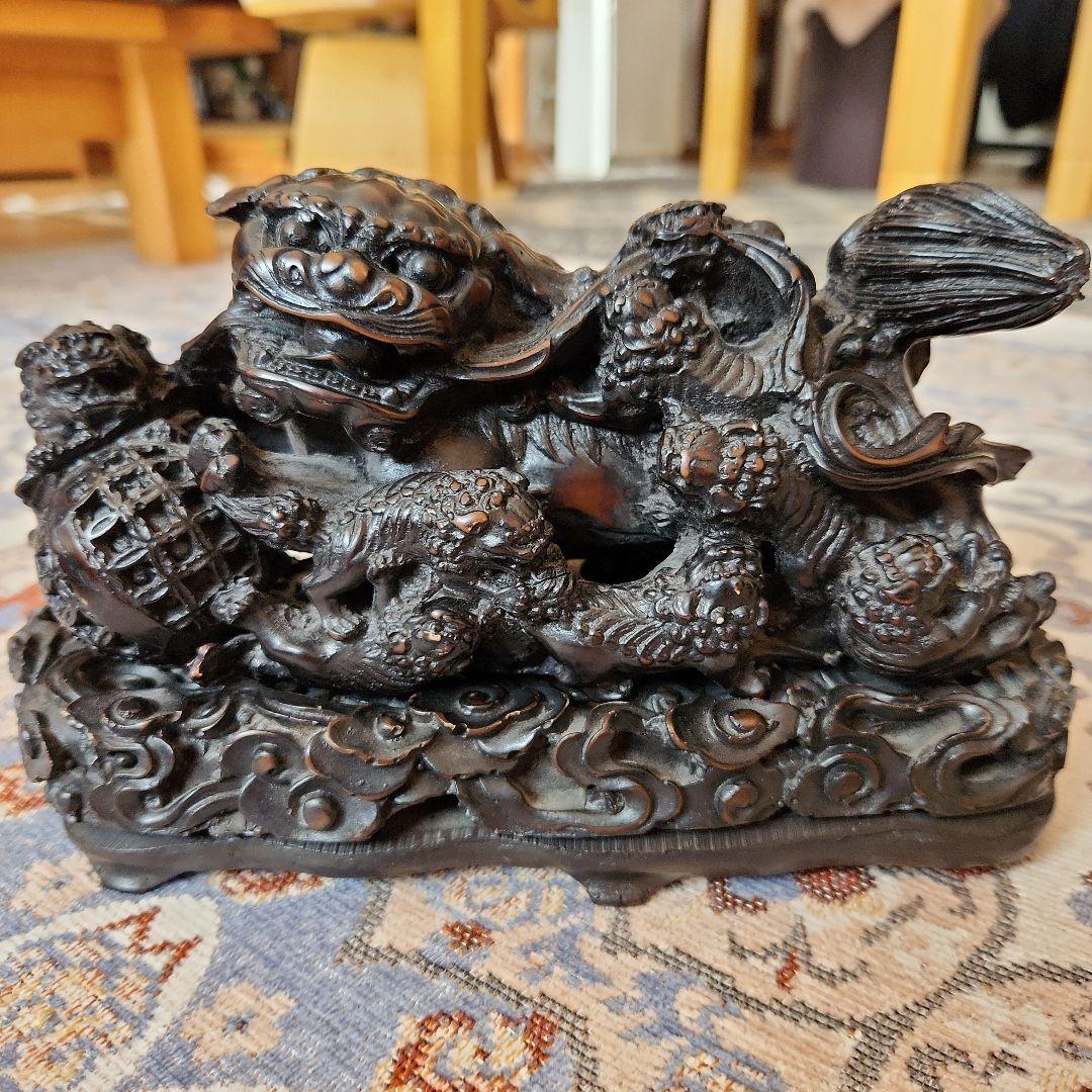 中国8匹の子持ち獅子置物