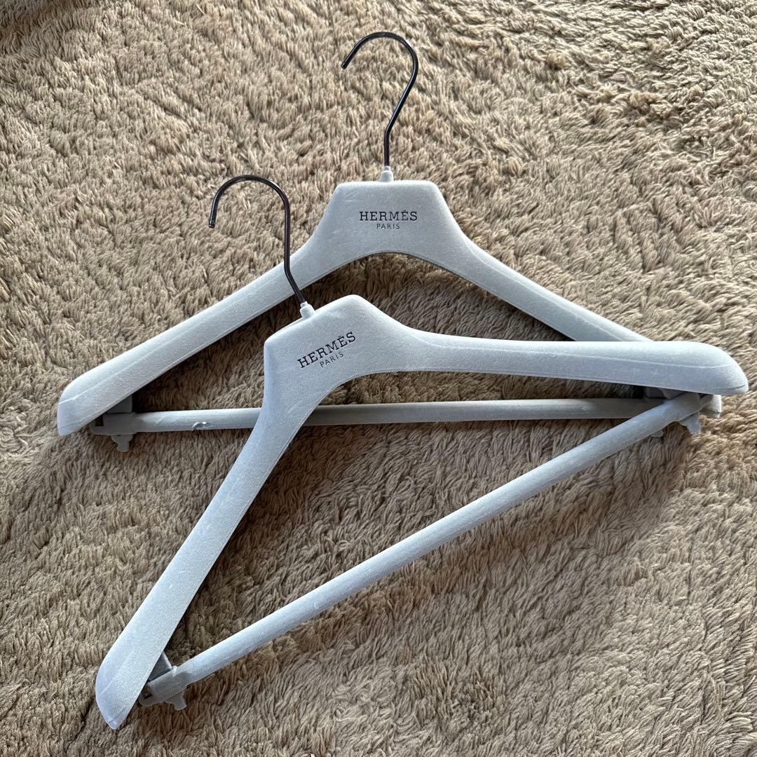 専用　HERMES ハンガー 8本セット グレー・ホワイト