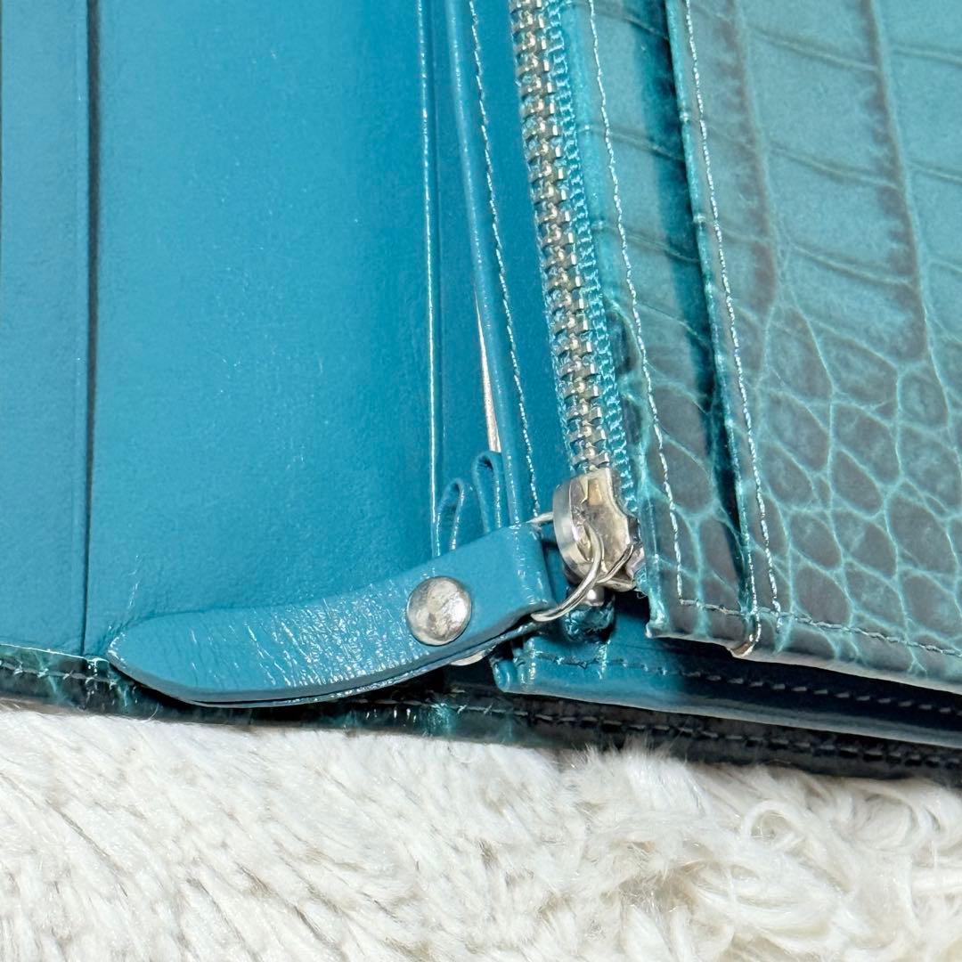 ⭐️新品未使用⭐️　Epoi　エポイ　クロコ型押し　長財布　ベルトストラップ