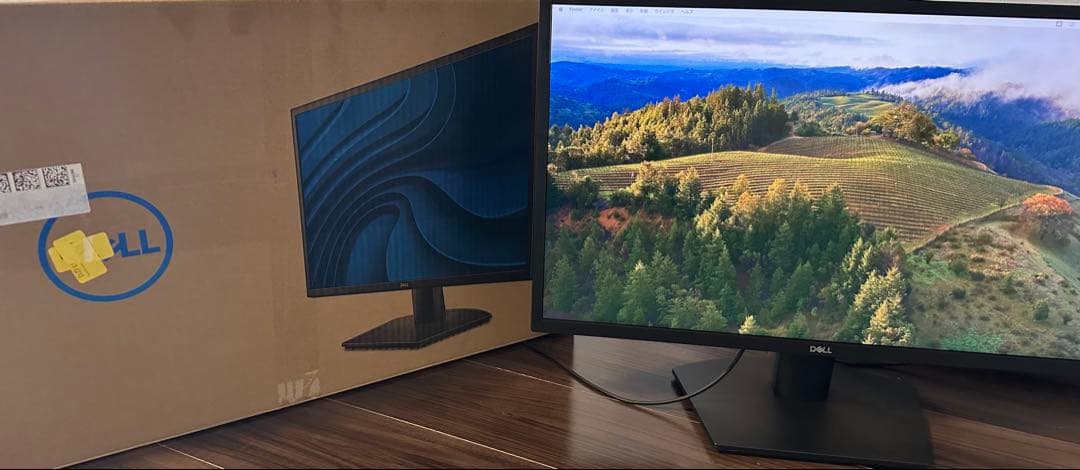 2022年2月購入　Dell 27 Monitor SE2722H 本体